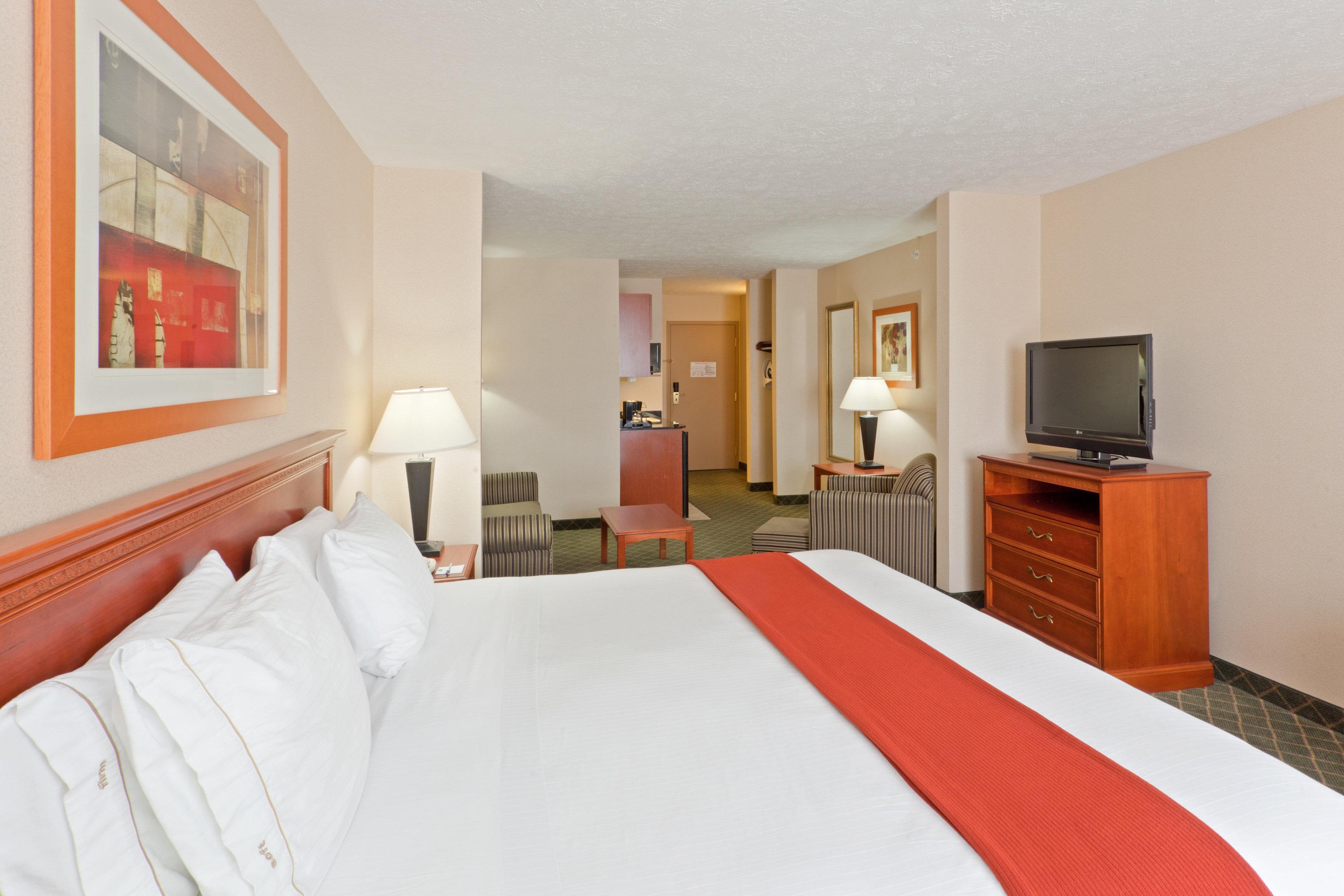 Holiday Inn Express Hotel & Suites Kent State University Habitación foto