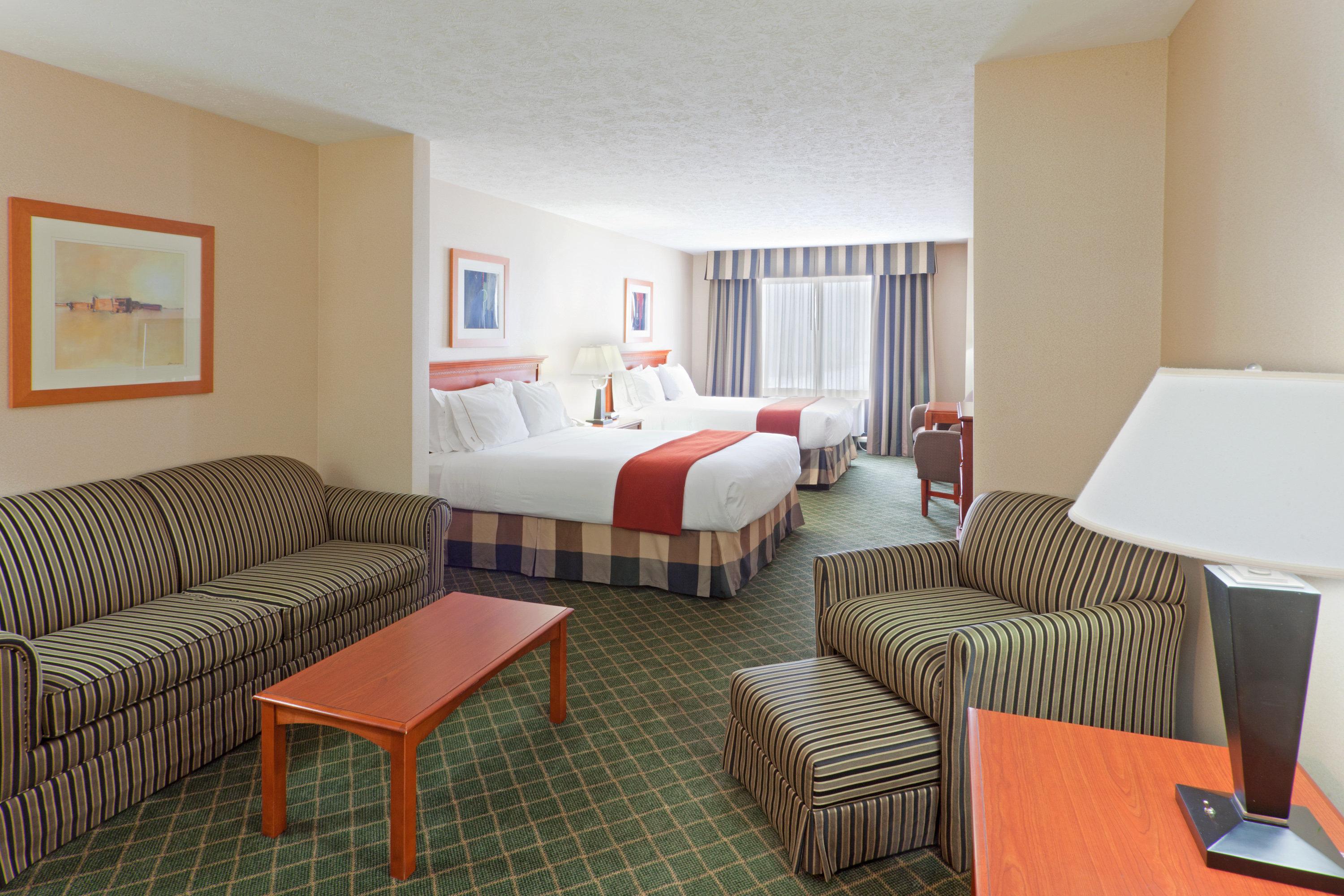 Holiday Inn Express Hotel & Suites Kent State University Habitación foto